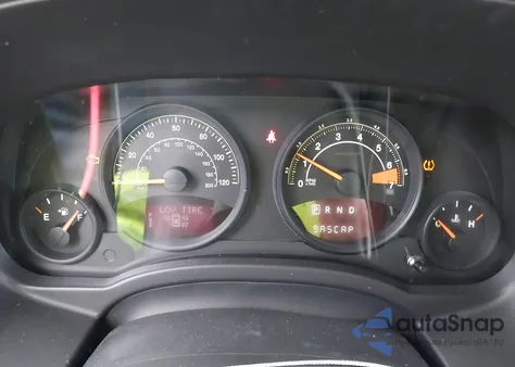 2015 Jeep Patriot Latitude z USA, uszkodzony, nr VIN 1C4NJPFA7FD343613